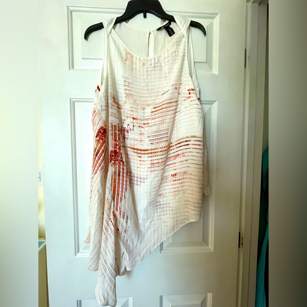 White House Black Market size XL asymmetrical sleeveless tunic.